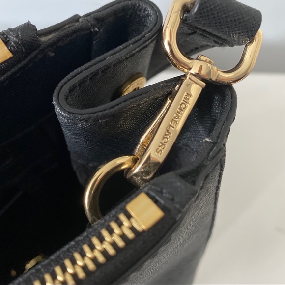 Michael Kors Jet Set Double Zip Tote Black - Picture 7 of 13